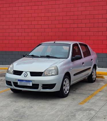 RENAULT CLIO 1.6 EXPRESSION SEDAN 16V FLEX 4P MANUAL RENAULT CLIO 1.6 EXPRESSION SEDAN 16V FLEX 4P MANUAL